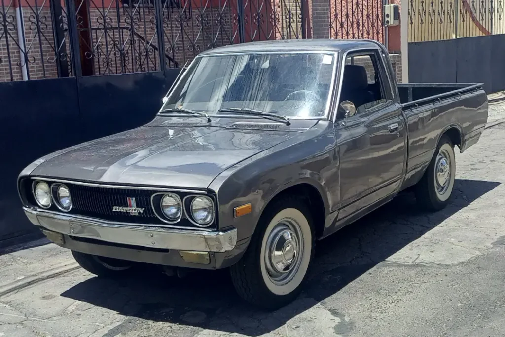 Datsun 620 del 76