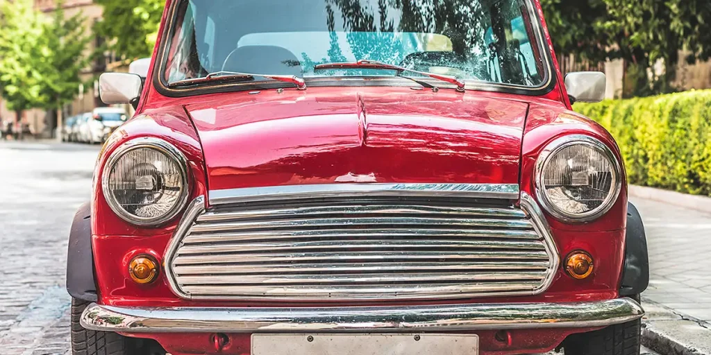 El Austin Mini: La Revolución que Redefinió el Auto Clásico