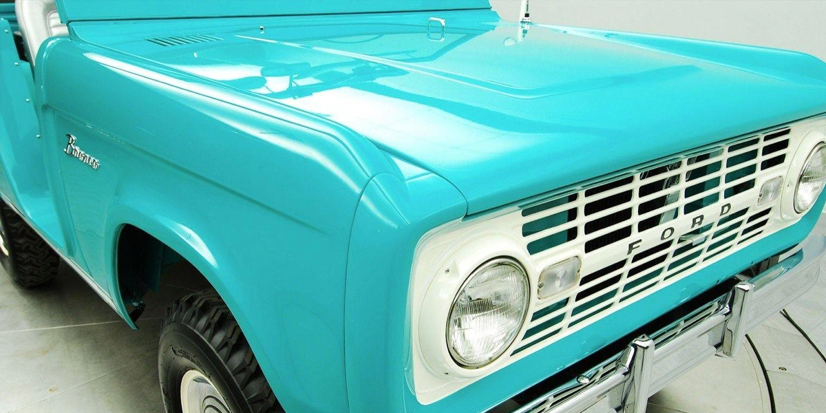 ford-bronco_1966_leyenda